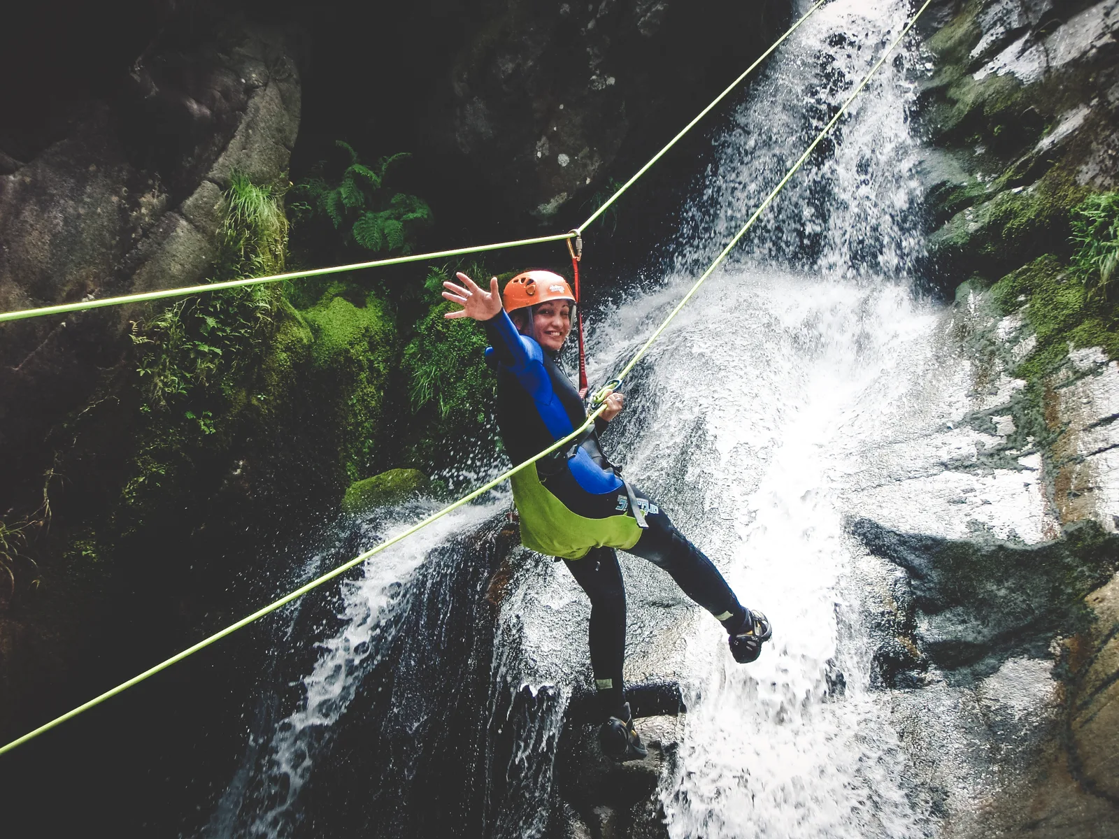 Canyoning in Peneda-Gerês – image 13