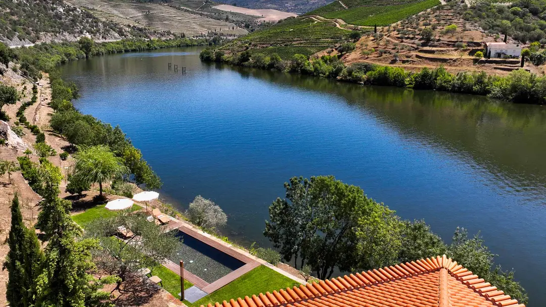 Casa do Rolapipas – luxury villa in Douro, Portugal – image 3