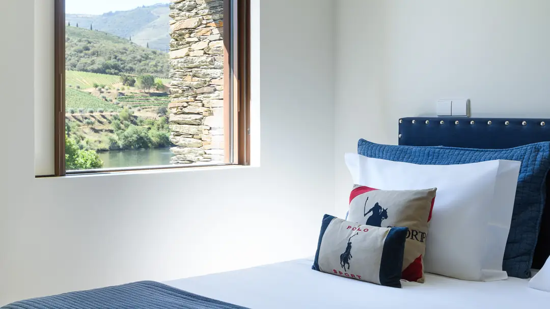 Casa do Rolapipas – luxury villa in Douro, Portugal – image 13