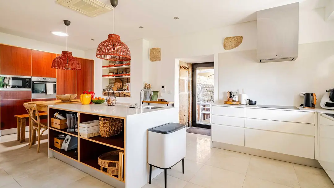 Quinta da Tojeira – luxury villa in Douro, Portugal – image 13