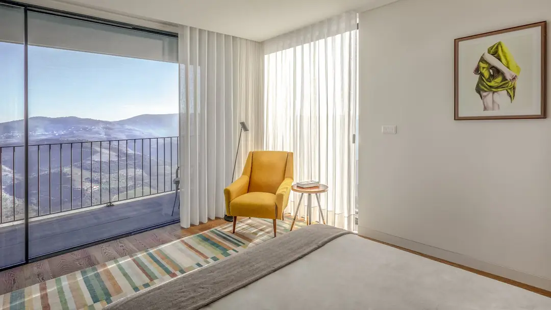 Encostas da Baronesa – luxury villa in Douro, Portugal – image 13