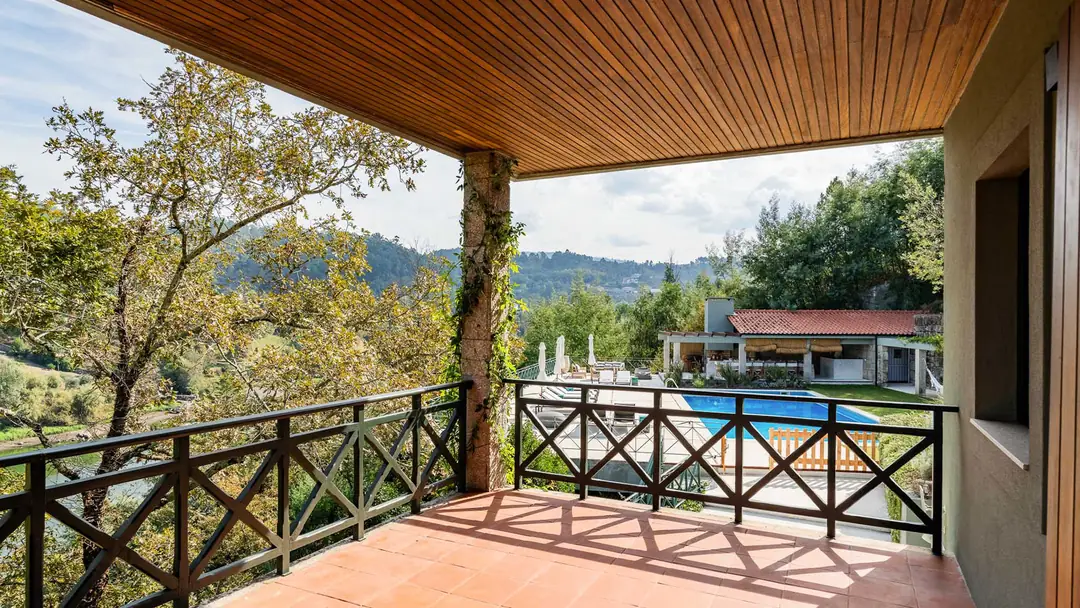 Casa de Caiz – luxury villa in Douro, Portugal – image 18