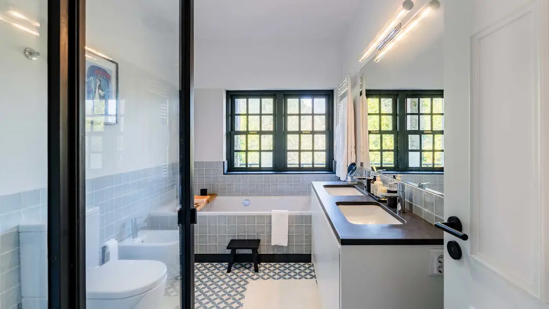 Casa de Caiz – luxury villa in Douro, Portugal – image 19
