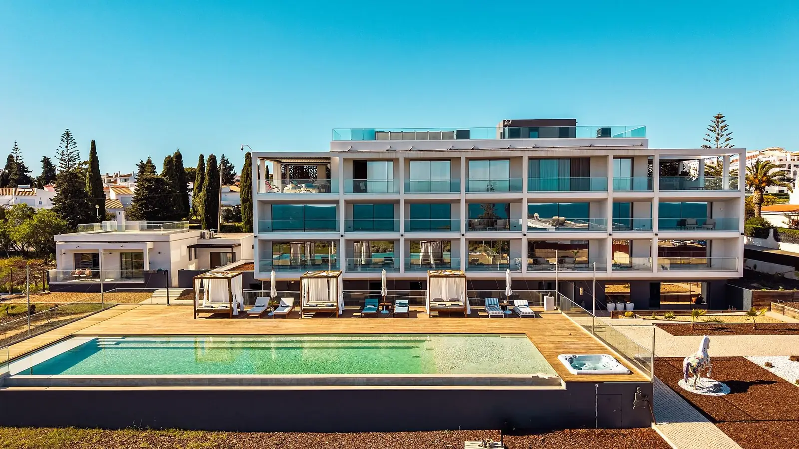 Diamante Azul - Mansion — 1 of 4